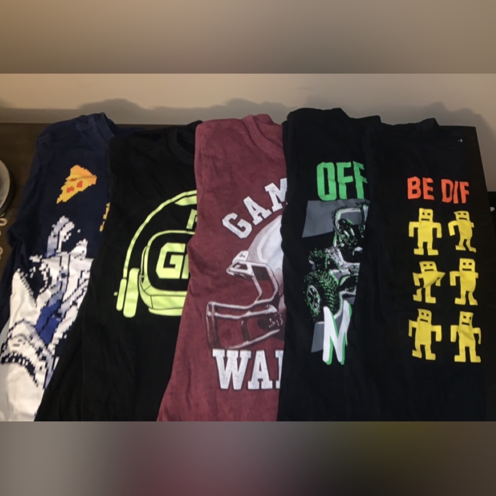 The Children’s Place short sleeve tees